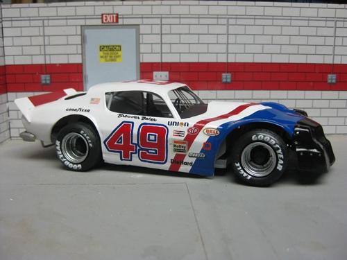 BREWSTER BAKER by Byron Morris - Trading Paints