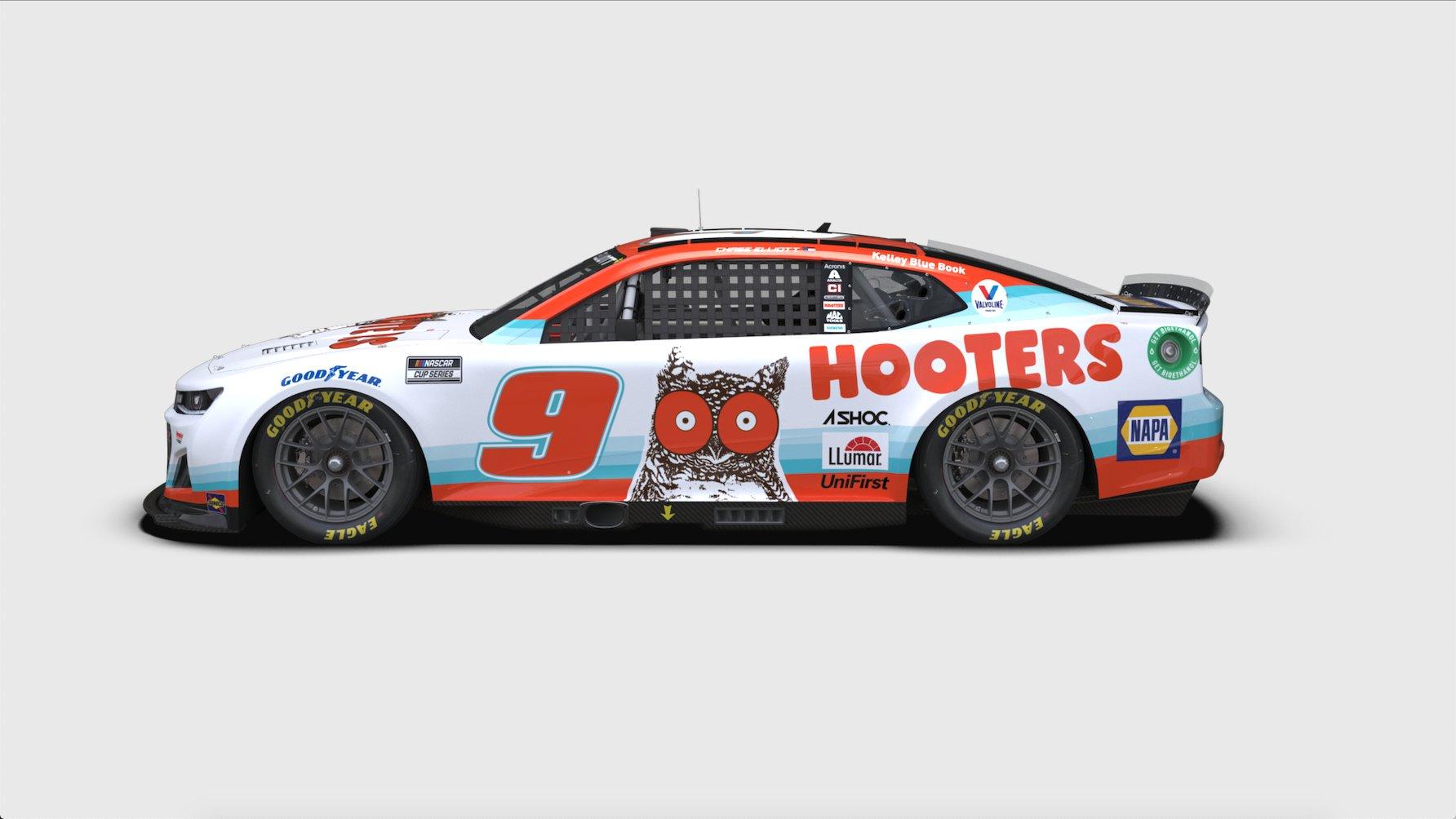 Chase Elliott 2022 Hooters by Kyle Caissie Trading Paints