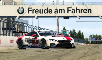 #RaceLikeAHero - BMW M8 GTE - BMW Motorsport.