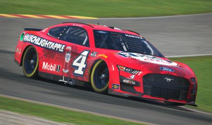 Kevin Harvick 2022 Busch Light Apple (No Numbers)